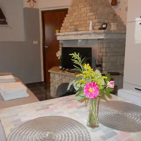 Ella Apartment Pula